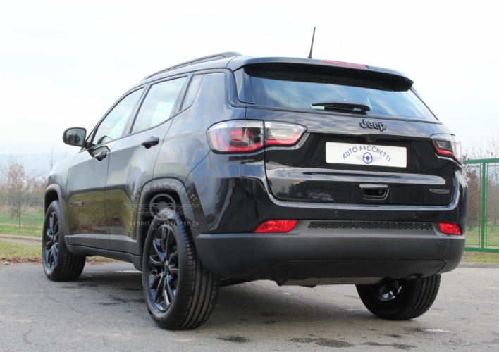 Jeep Compass 1.3 Turbo T4 130CV 2WD NIGHT EAGLE carbon black Concessionario Auto Facchetti Bergamo